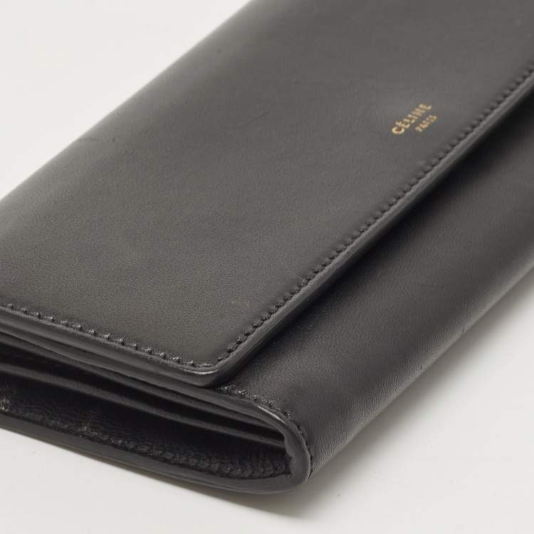Pre Owned Celine Black Leather Logo Flap Continental Wallet