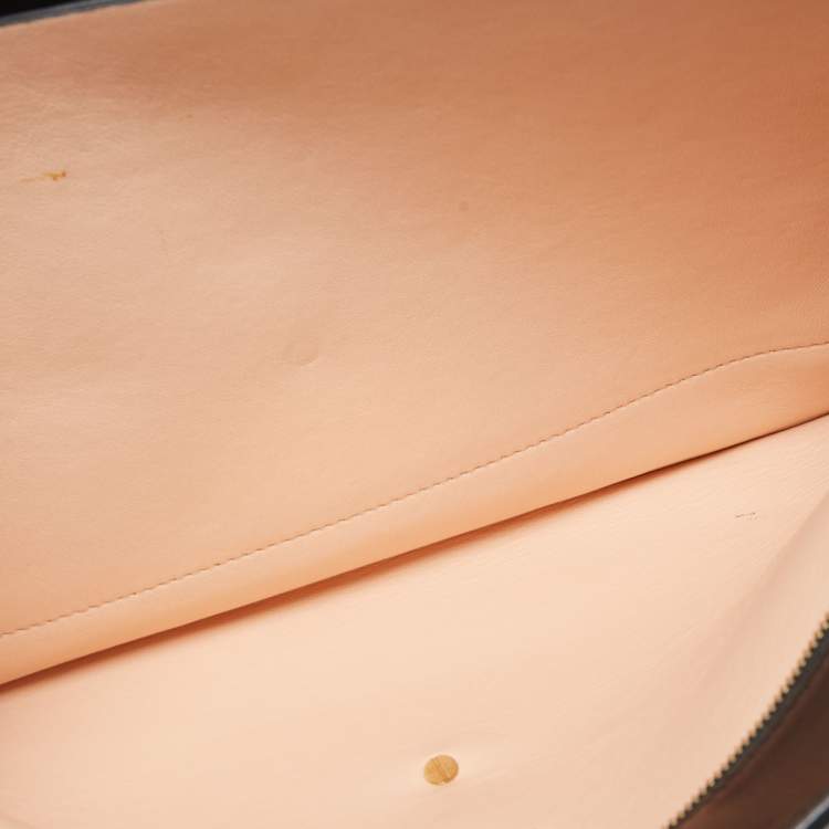 Pre Owned Celine Black Leather Clasp Flap Shoulder Bag