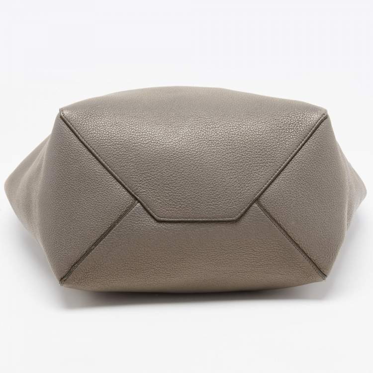 Pre Owned Celine Grey Leather Medium Tassel Phantom Cabas Tote