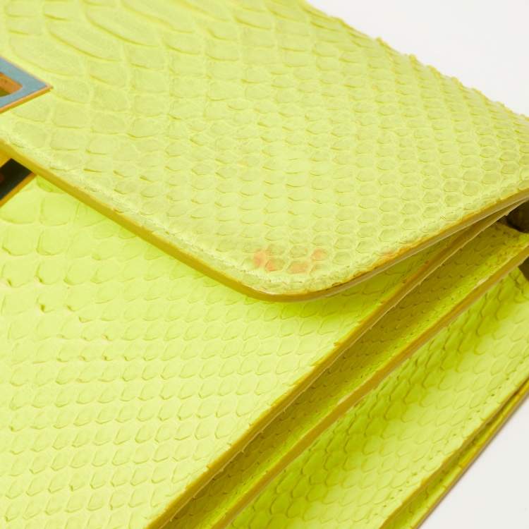 Pre Owned Celine Neon Green Python Medium Classic Box Shoulder Bag