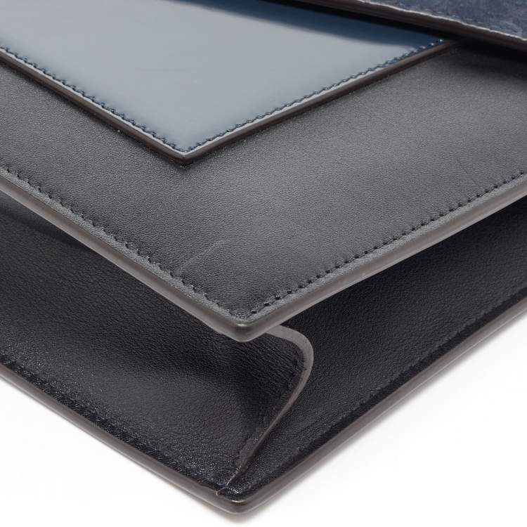 Pre Owned Celine Navy Blue/Black Croc Embossed and Leather Pocket Envelope Chain Clutch