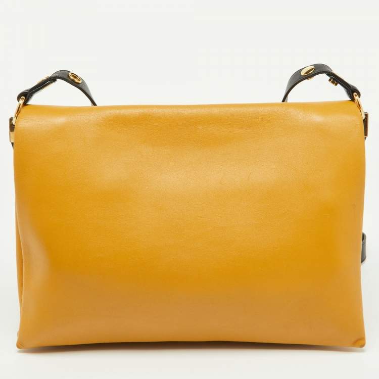 Pre Owned Celine Mustard/Black Leather Flap Blade Flap Bag
