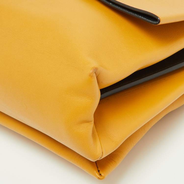 Pre Owned Celine Mustard/Black Leather Flap Blade Flap Bag
