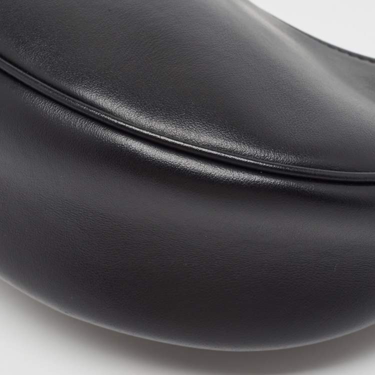 Pre Owned Celine Black Leather Ava Chain Shoulder Bag