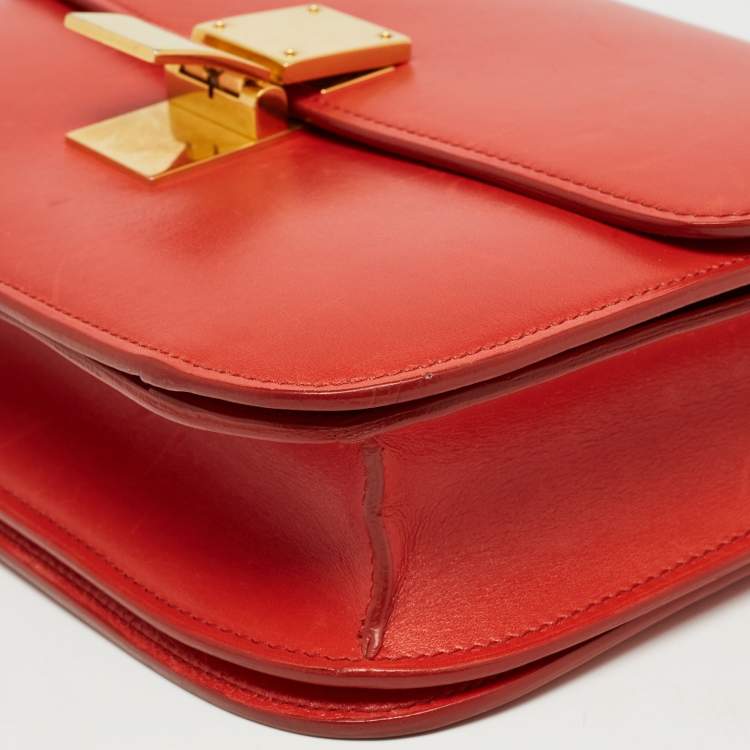 Pre Owned Celine Coral Red Leather Medium Classic Box Shoulder Bag