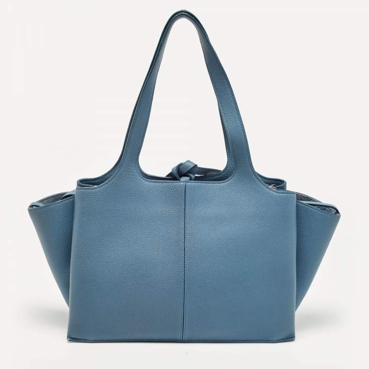 مملوكة مسبقًا Celine Blue Leather Small Tri-Fold Tote