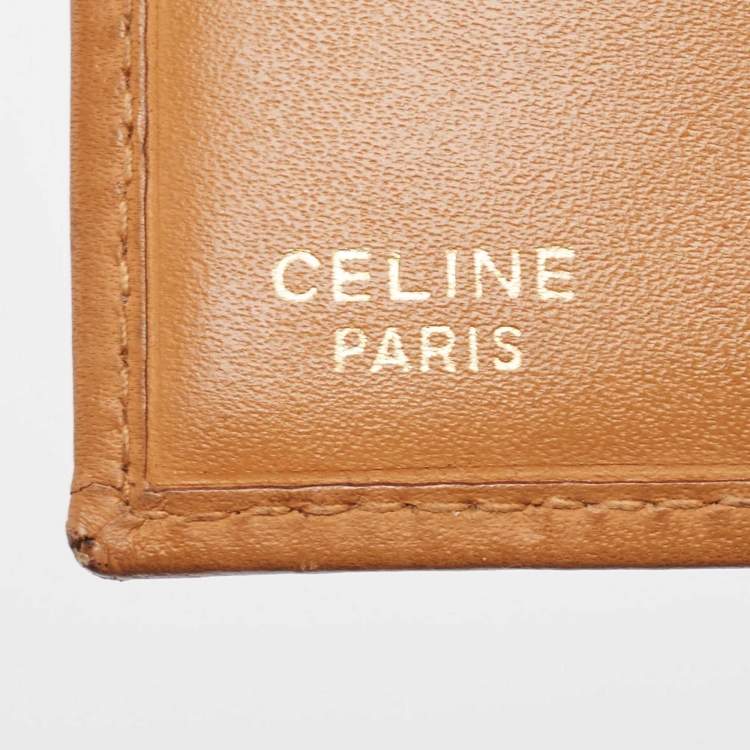Pre Owned Celine Macadam Coated Canvas and Leather Triomphe Kisslock Wallet