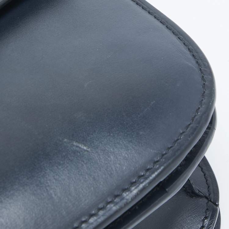 Pre Owned Celine Navy Blue Leather Medium Classic Box Shoulder Bag