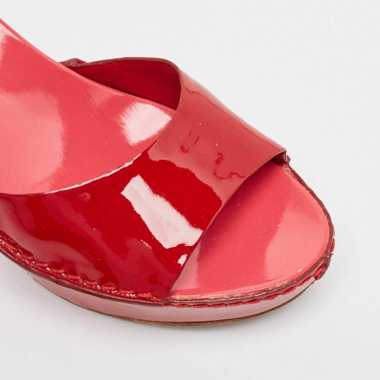 Pre Owned Celine Red Patent Leather Platform Slide Sandals Size 39