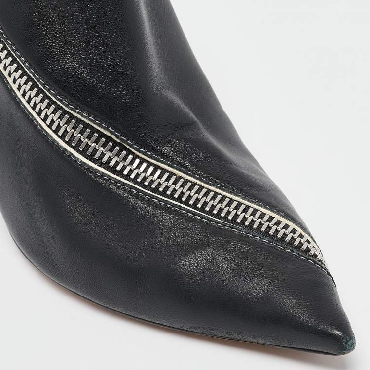 Pre Owned Celine Black Leather V Neck Booties Size 39