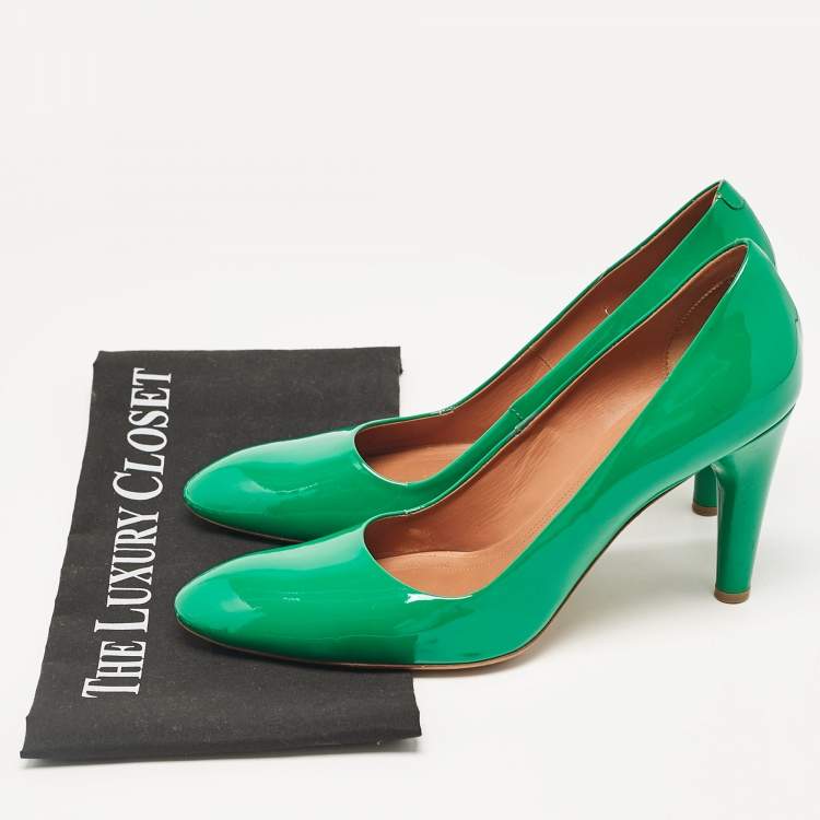 Pre Owned Celine Green Patent Leather Round Toe Pumps Size 39