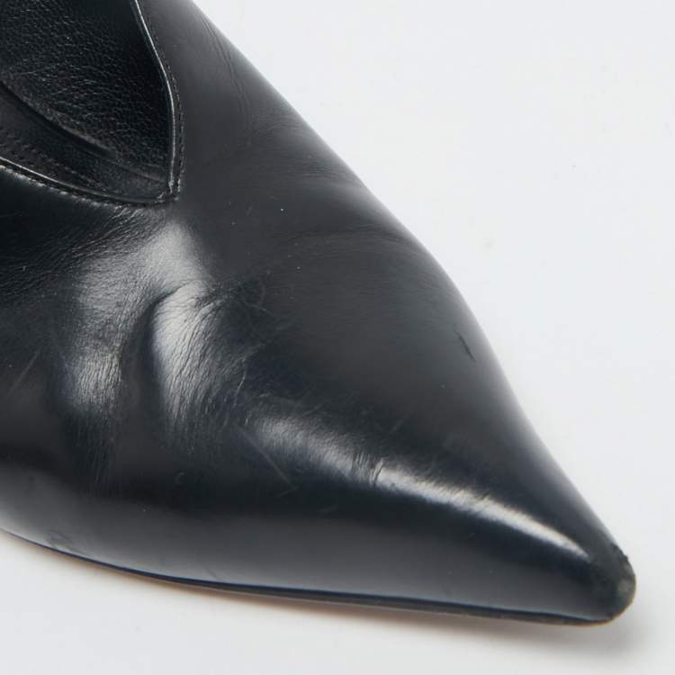 Pre Owned Celine Black Leather V Neck Pumps Size 38