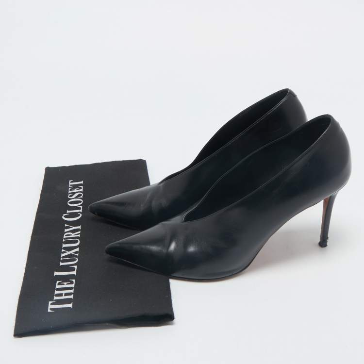 Pre Owned Celine Black Leather V Neck Pumps Size 38