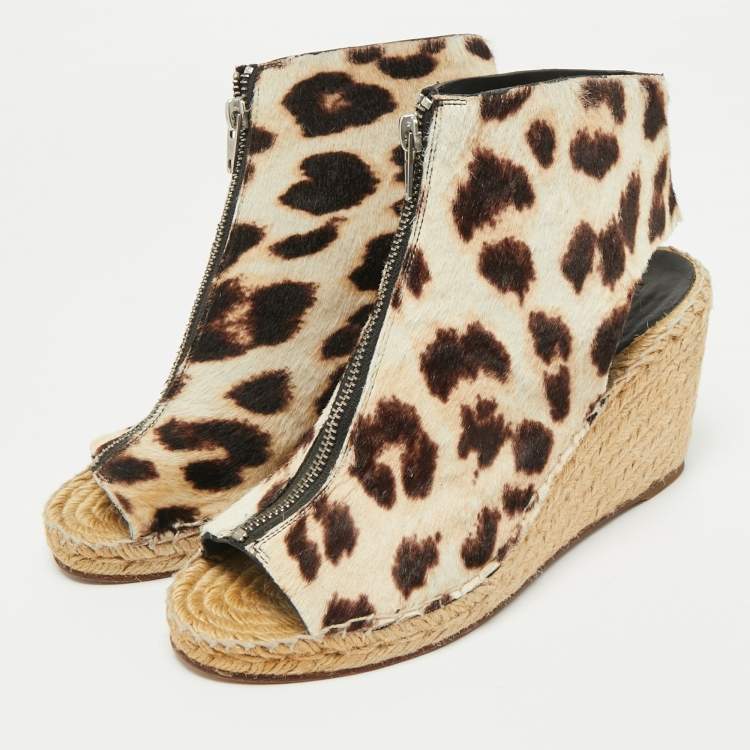 Pre Owned Celine Brown/Cream Calf Hair Wedge Espadrille Sandals Size 37