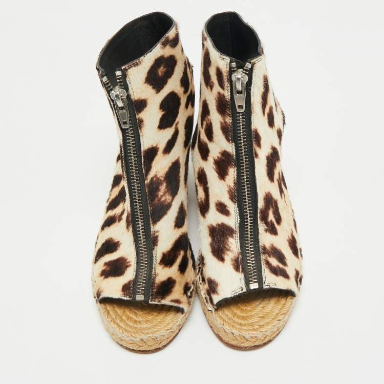 Pre Owned Celine Brown/Cream Calf Hair Wedge Espadrille Sandals Size 37
