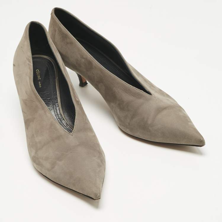 Pre Owned Celine Grey Nubuck Leather V Neck Pointed Toe Pumps Size 39