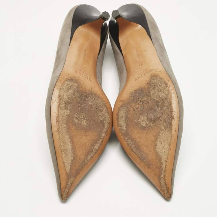 Pre Owned Celine Grey Nubuck Leather V Neck Pointed Toe Pumps Size 39