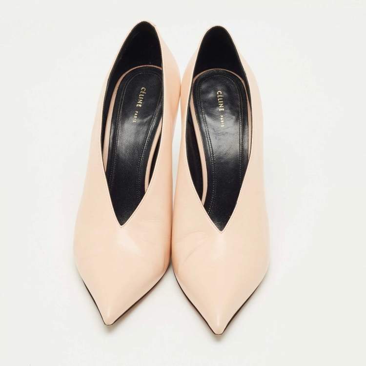Pre Owned Celine Beige Leather V Neck Pointed Toe Pumps Size 38