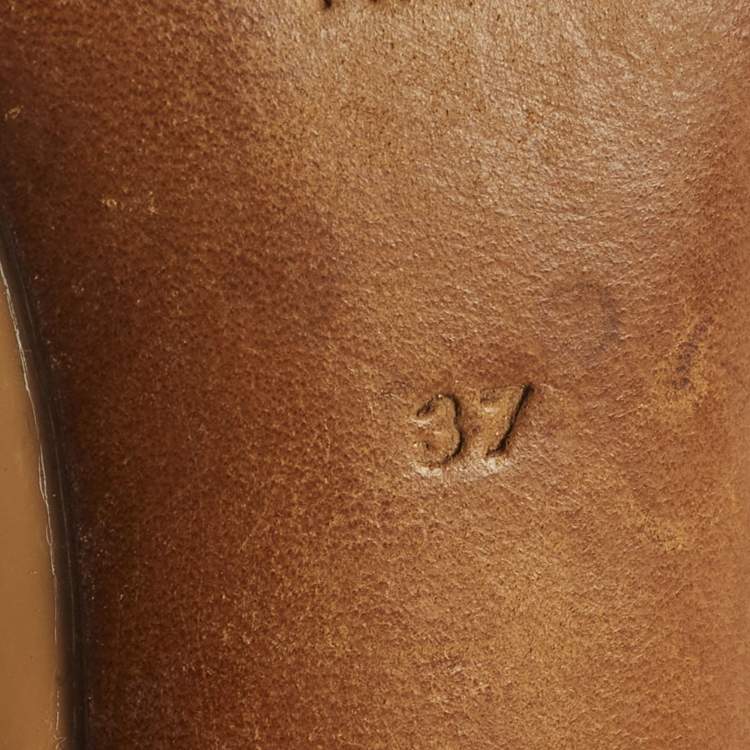 Pre Owned Celine Size 37 Beige Patent Leather Mary Jane Pumps