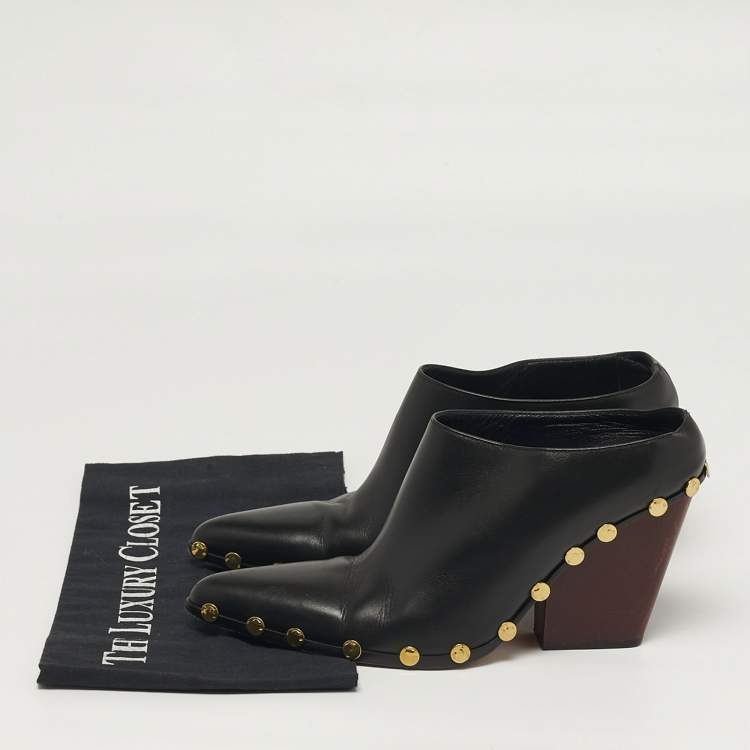 Pre Owned Celine Rodéo Size 38.5 Black Leather Mules