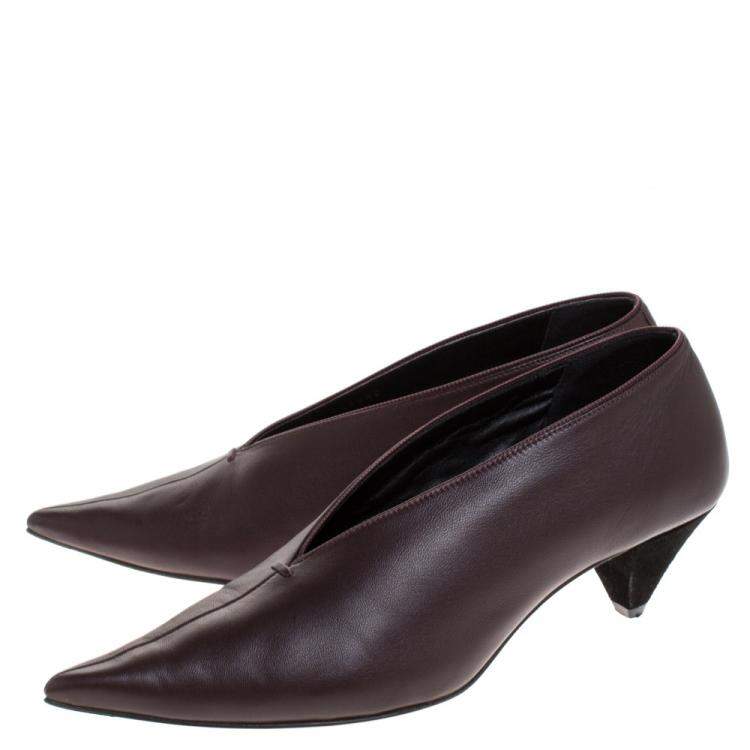 Pre Owned Celine Brown Leather Pointed Toe Pumps Size 38
