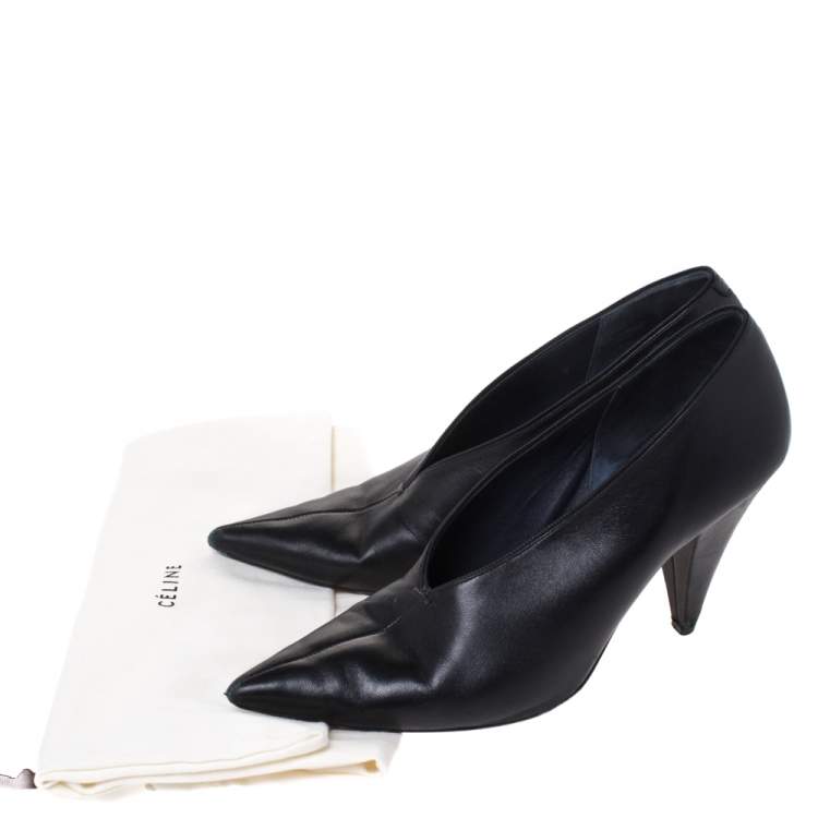 Pre Owned Celine Black Leather V Neck Pointed Toe Pumps Size 40