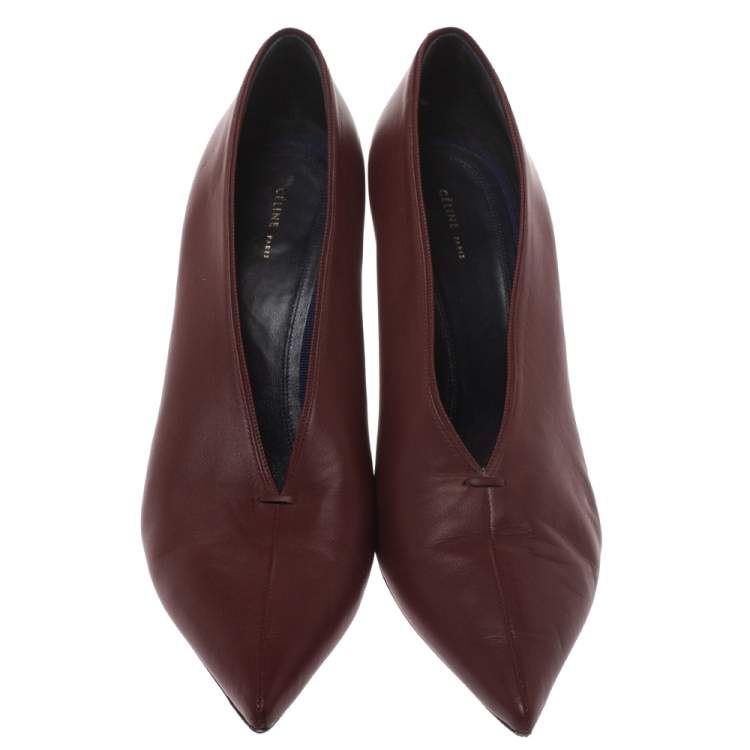 Pre Owned Celine Burgundy Leather V Neck Nappa Pumps Size 41