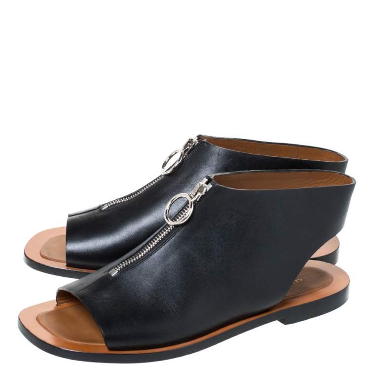 Pre Owned Celine Black Leather Zip Detail Open Toe Flat Sandals Size 40