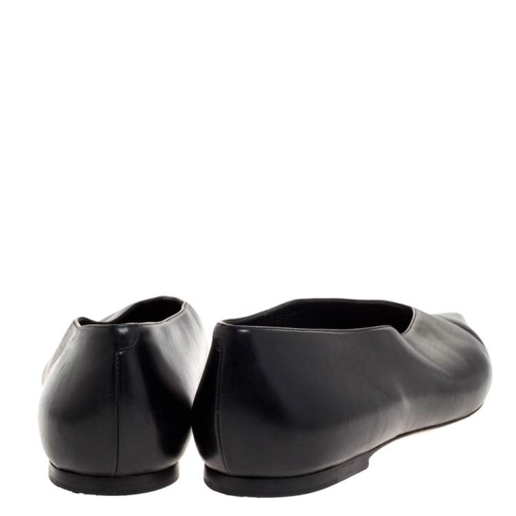 Pre Owned Celine Black Leather V-Neck Ballet Flats Size 40