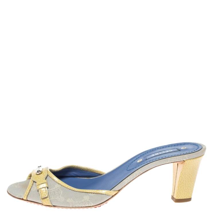 Pre Owned Celine Off-White/Yellow Macadam Canvas And Patent Trim Slide Sandals Size 39.5