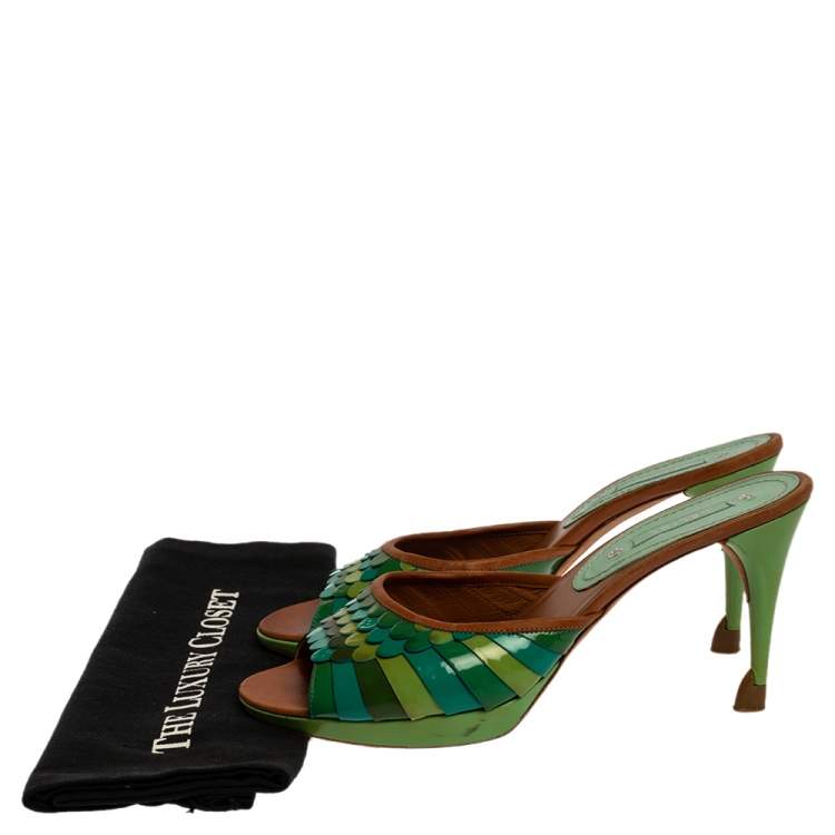 Pre Owned Celine Green Patent And Leather Trim Scalloped Open Toe Sandals Size 40