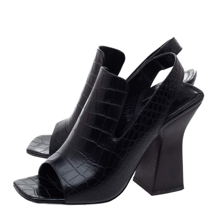 Pre Owned Celine Black Croc Embossed Leather Slingback Open Toe Sandals Size 38