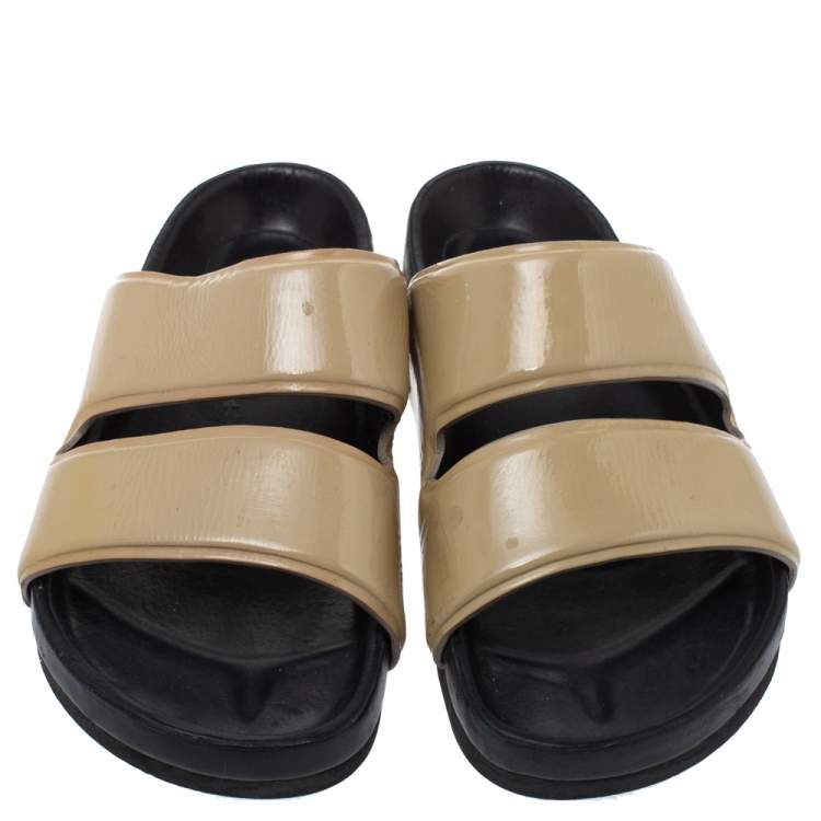 Pre Owned Celine Beige Patent Leather Flat Slide Sandals Size 37