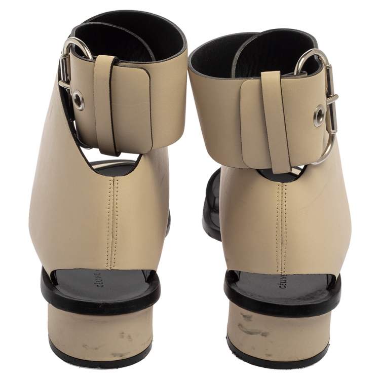 Pre Owned Celine Cream White Leather Ankle Strap Sandals 39.5