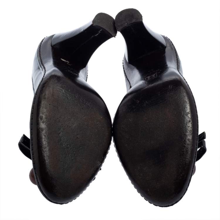 Pre Owned Celine Black Patent Leather Embellished Pumps Size 39