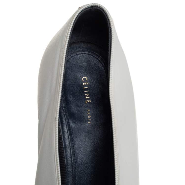 Pre Owned Celine White Leather V-Neck Pointed Toe Pumps Size 40
