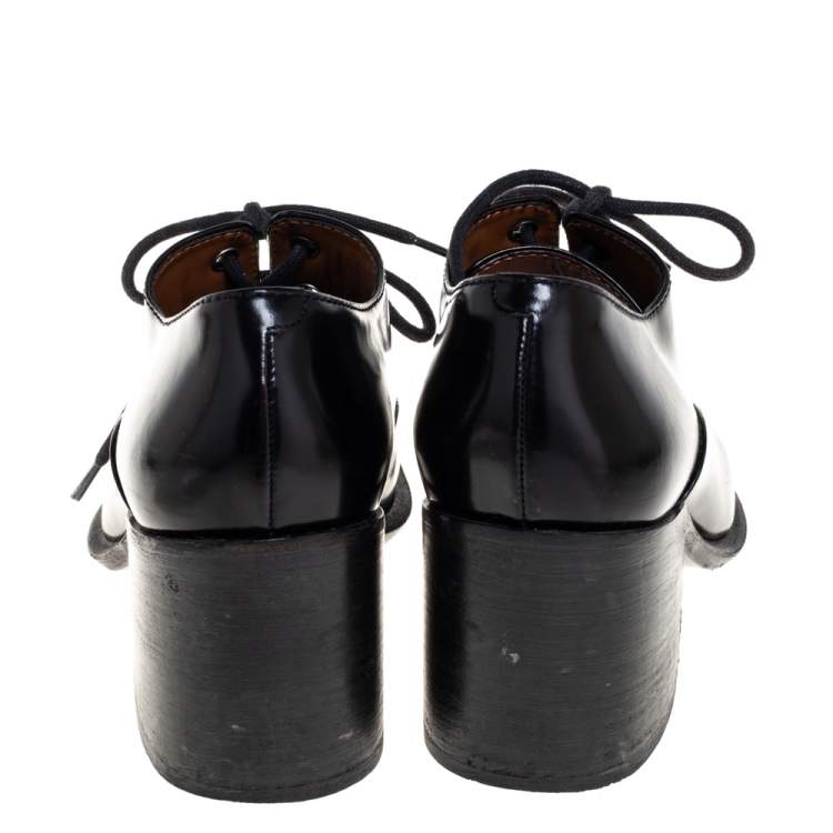 مملوكة مسبقًا Celine Black Leather Lace Up Ankle Booties Size 37