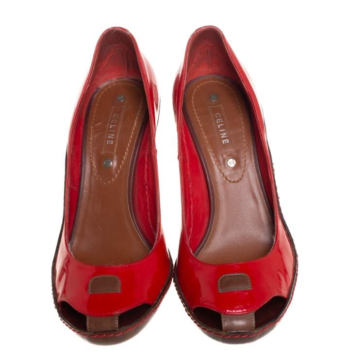 Pre Owned Celine Red/Brown Leather and Patent Leather Pick Toe Pumps Size 39
