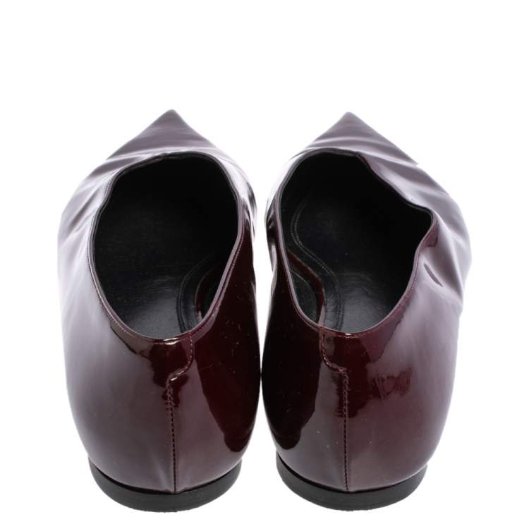 Pre Owned Celine Burgundy Patent Leather V Neck Ballet Flats Size 37
