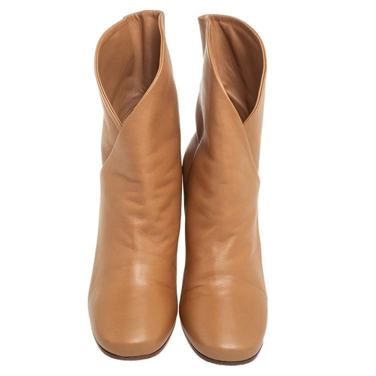 Pre Owned Celine Beige Leather Ankle Boots Size 37