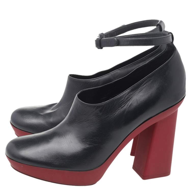 Pre Owned Celine Black Leather Ankle Length Block Heel Boots Size 38