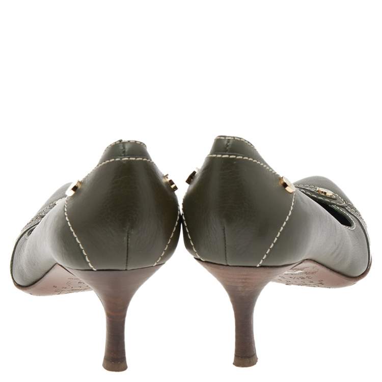 Pre Owned Celine Green Leather Pointed Toe Pumps Size 36.5