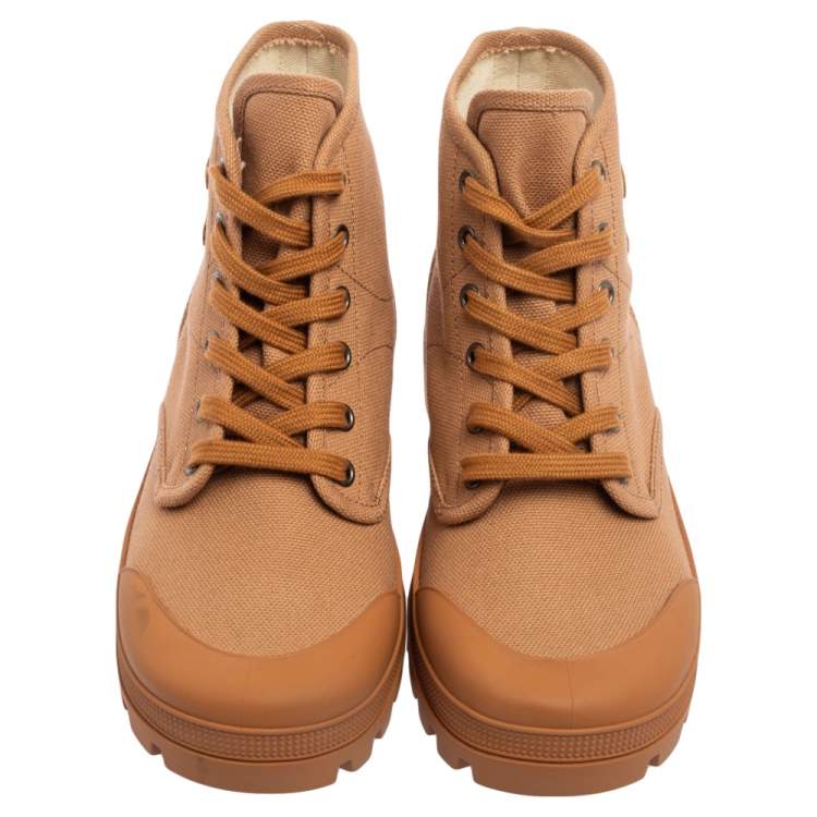 مملوكة مسبقًا Celine Copper Brown Canvas Patapans Lace-Up Boots Size 37