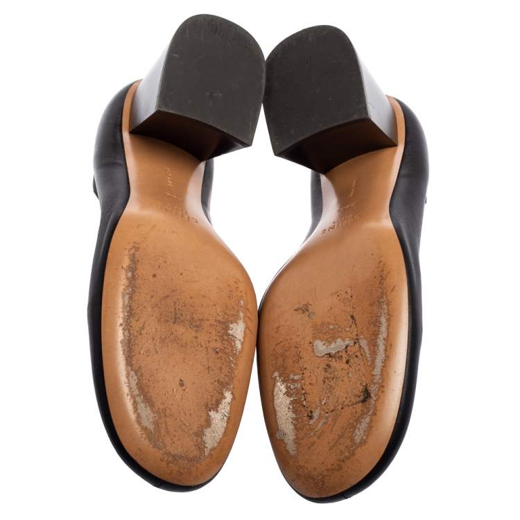 Pre Owned Celine Black Leather V-Neck Block Heel Pumps  Size 38.5