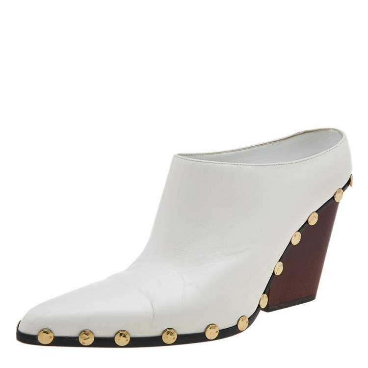 Pre Owned Celine White Leather Studded Pointed-Toe Booties Size 39