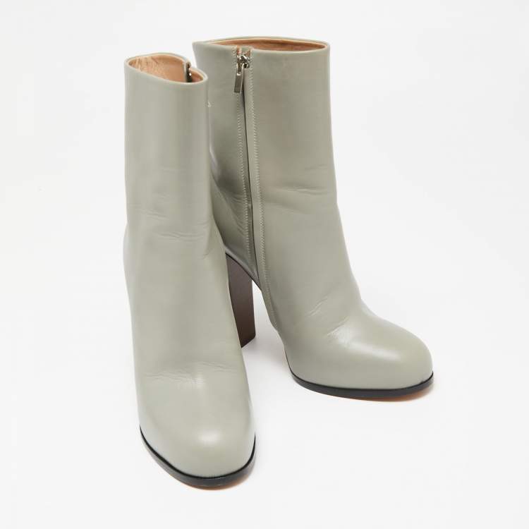 Pre Owned Celine Grey Leather Zip Up Ankle Boots Size 38
