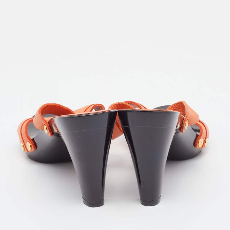 Pre Owned Celine Orange Leather Studded Platform Slide Sandals Size 41