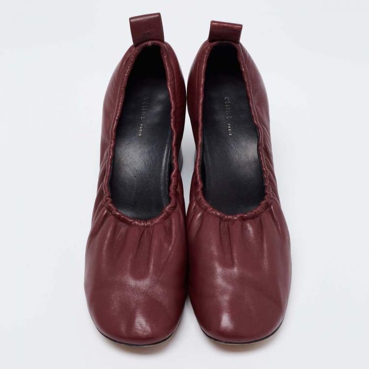Pre Owned Celine Burgundy Leather Scrunch Block Heel Pumps Size 38