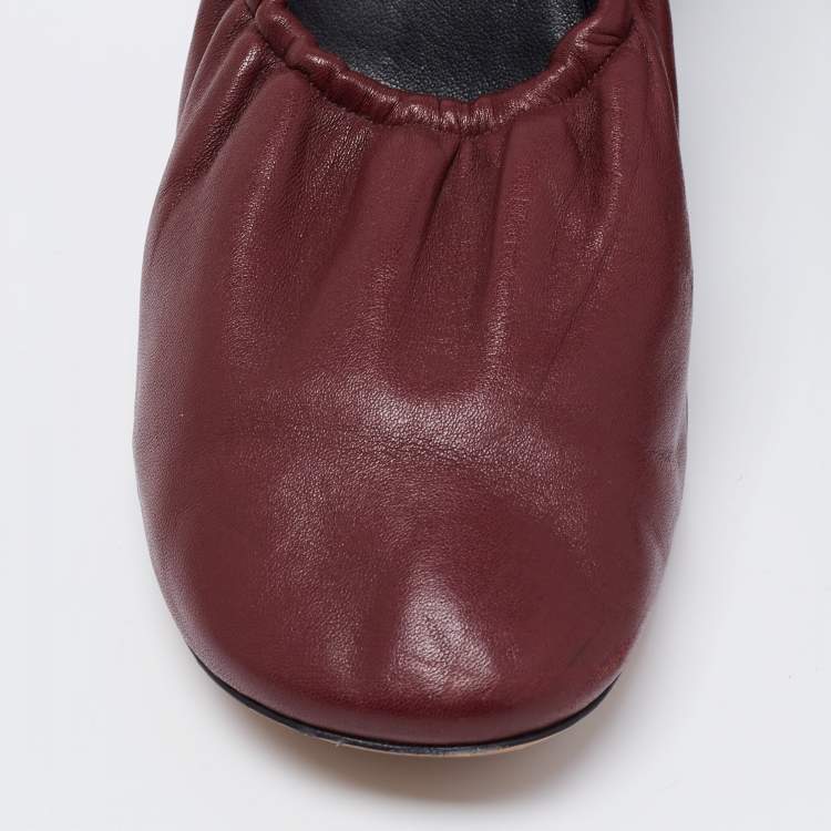 Pre Owned Celine Burgundy Leather Scrunch Block Heel Pumps Size 38