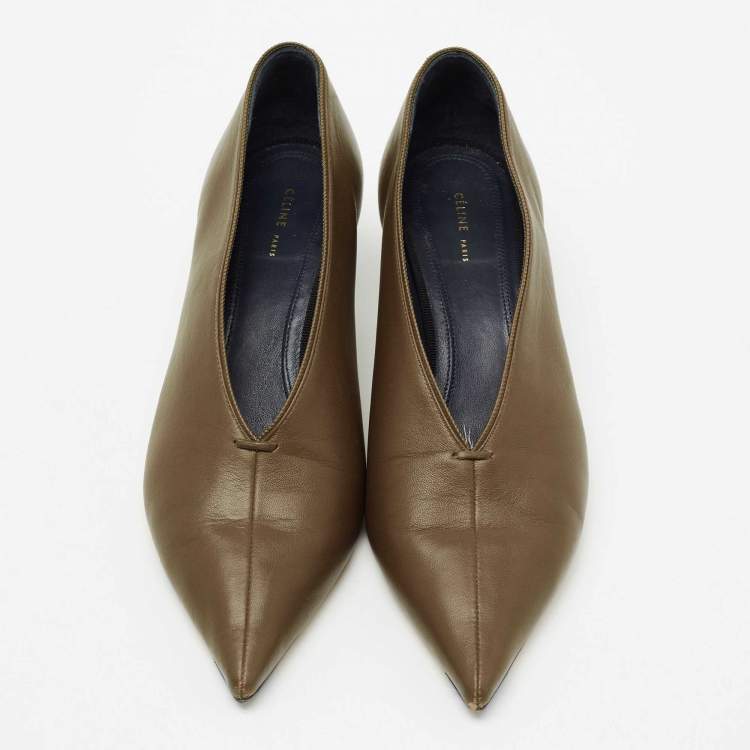 Pre Owned Celine Olive Green Leather V-Neck Pumps Size 37